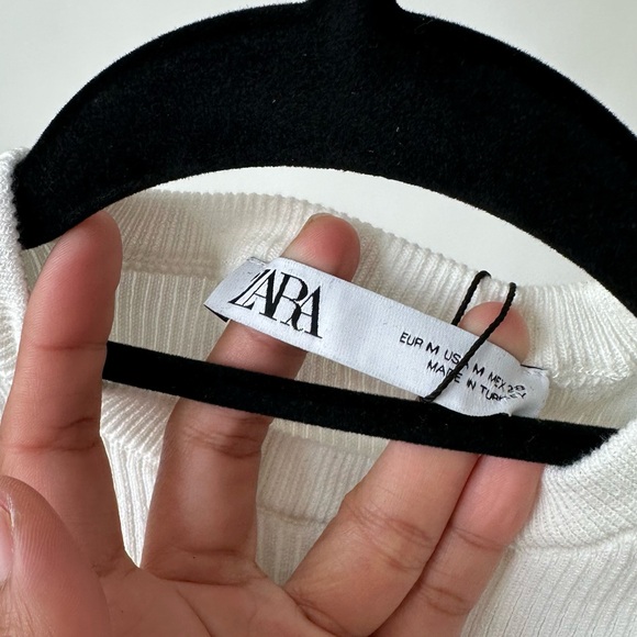 NWT!! ZARA Cropped Sleeveless Knit Top Side Ties Basic Tank Top in White Size-M - Picture 3 of 10